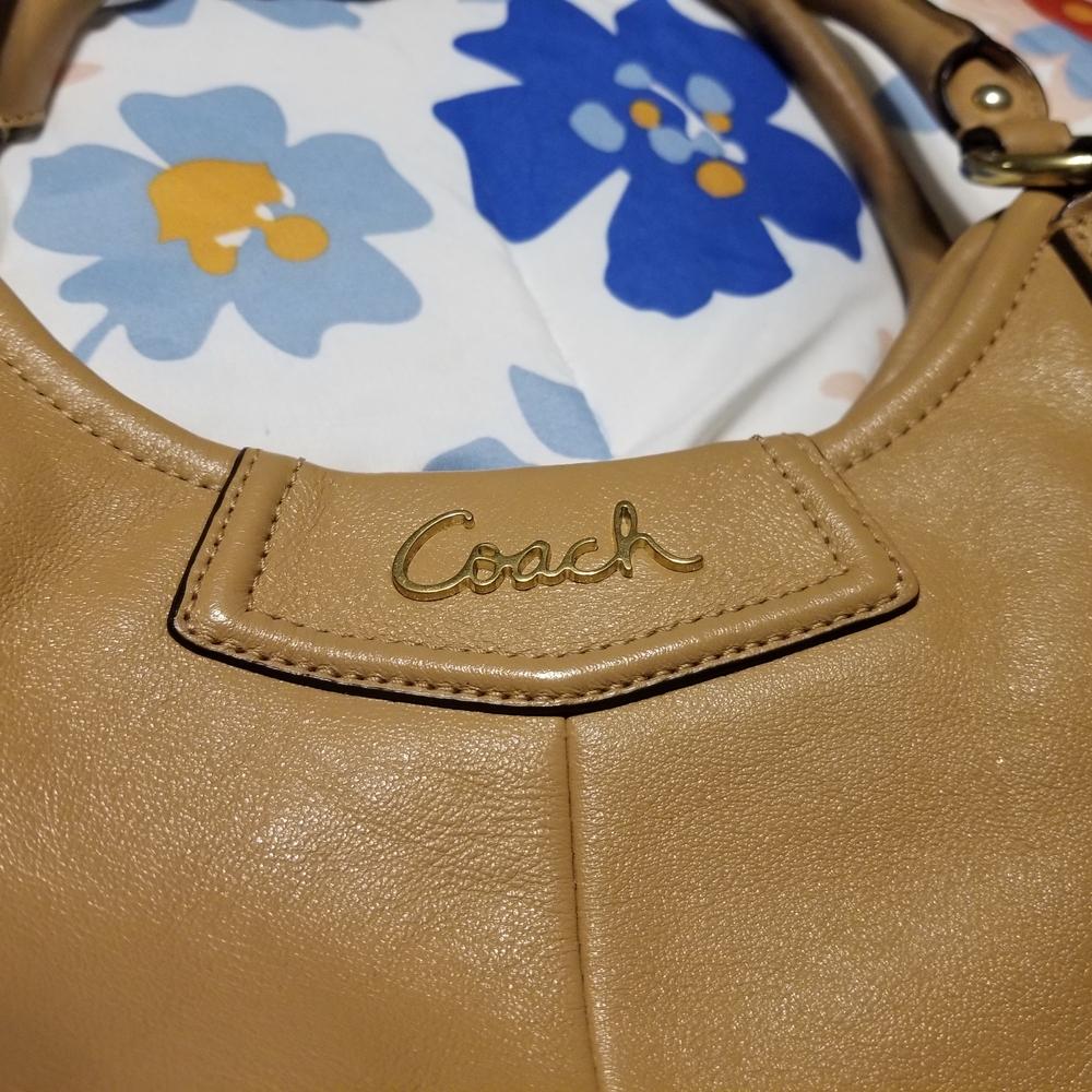 Coach Camel Leather Shoulder Bag